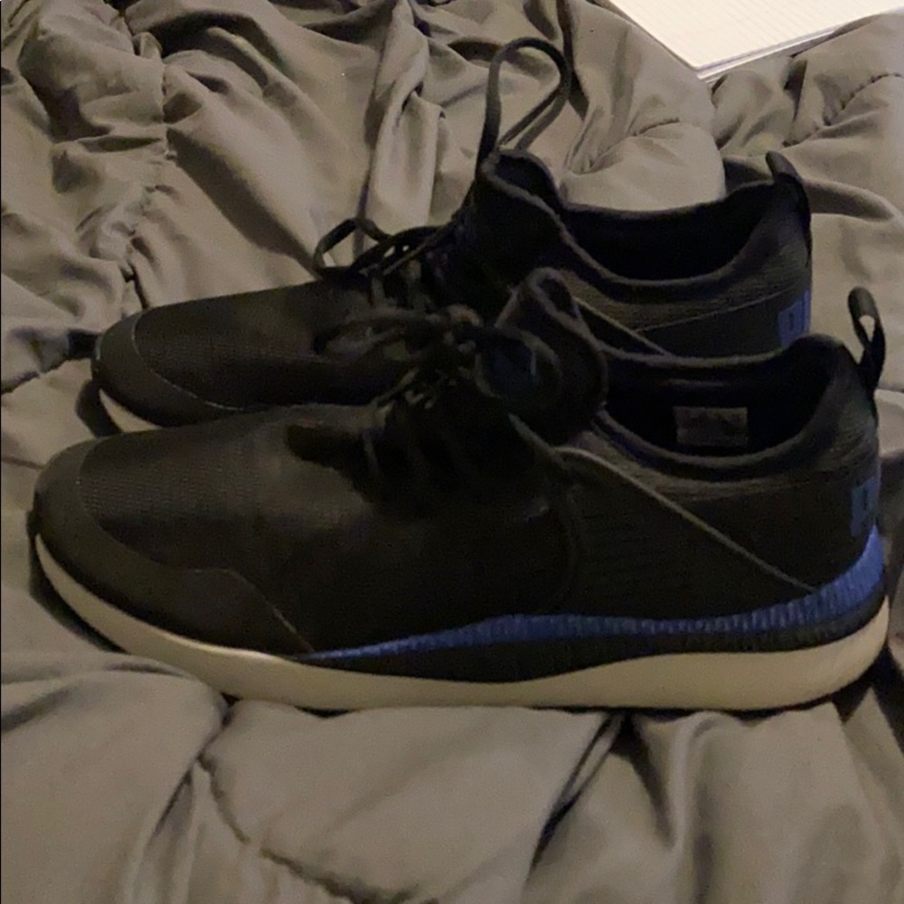 Puma sneakers